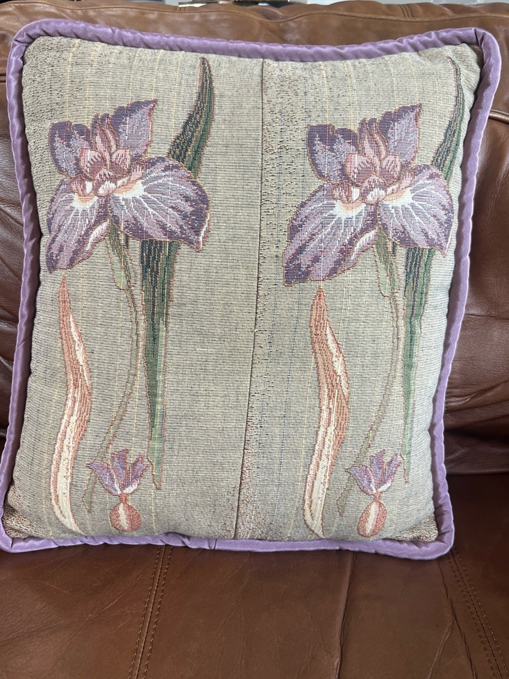 Vintage Floral Tapestry Accent Throw Pillow 14x15”